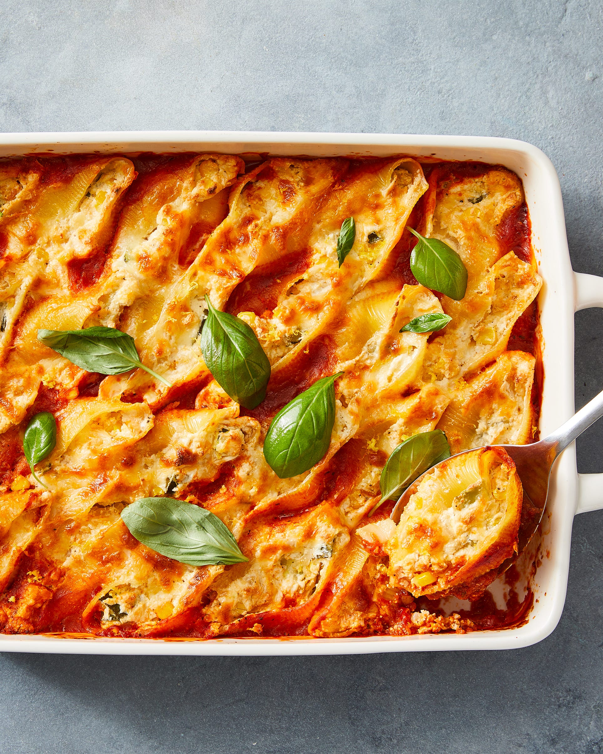 Easy Weeknight Dinner Recipes - Classic & Creative Dinner Ideas