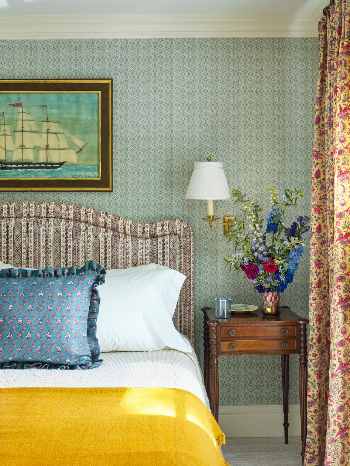 Tour a Lake Michigan Inn Designed by Summer Thornton