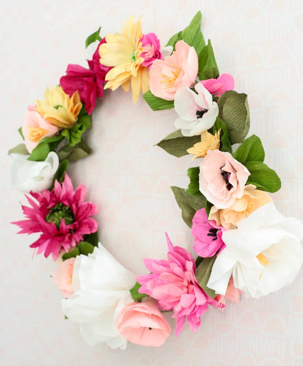 summer wreath of paper flowers