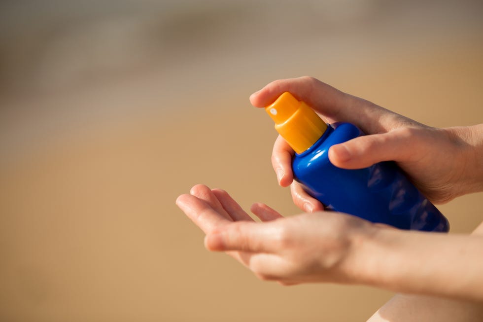 spray sunscreen tips