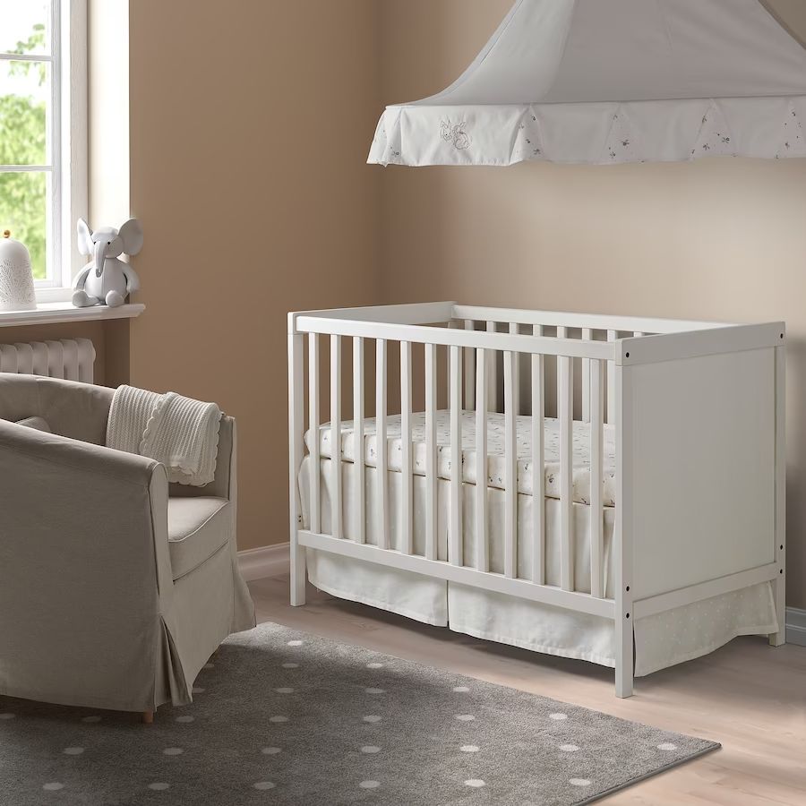 Cómo distribuir el mobiliario en el dormitorio bebé