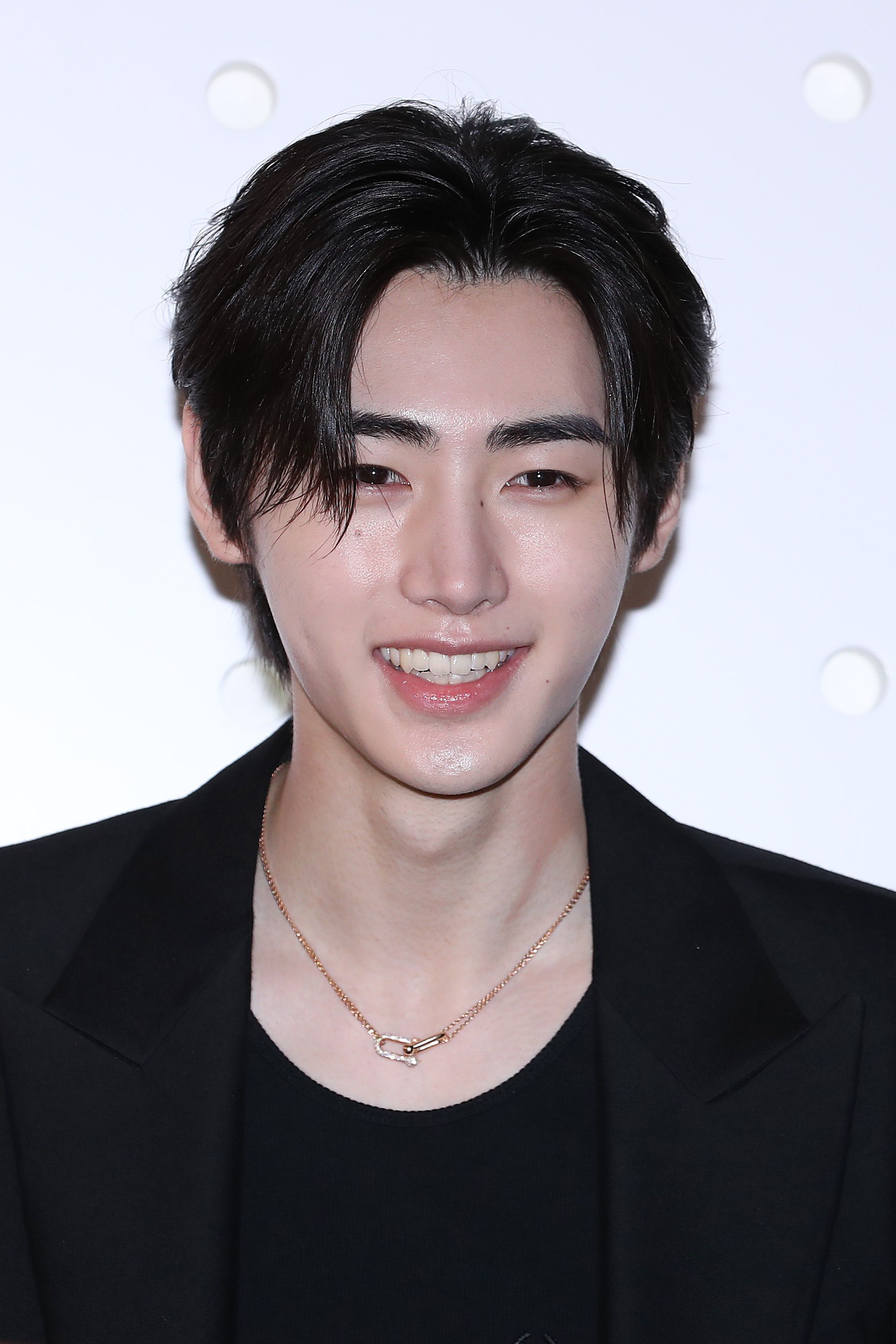 ENHYPEN ソンフン sunghoon ENHYPEN ソンフン編】祝22歳！ “氷の王子様”ことエンハイプン