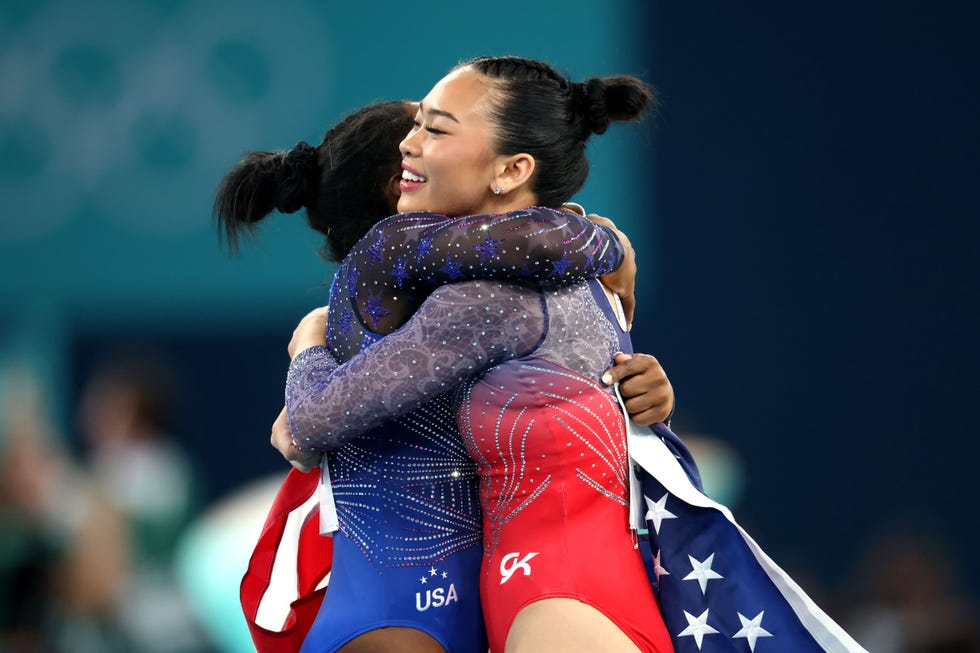 suni lee and simone biles