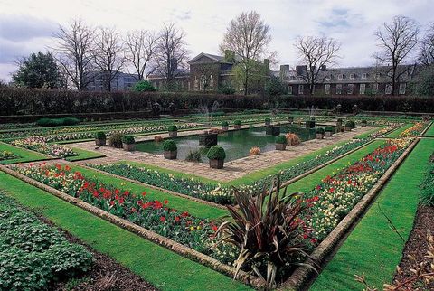 sunken garden, kensington palace, london, england
