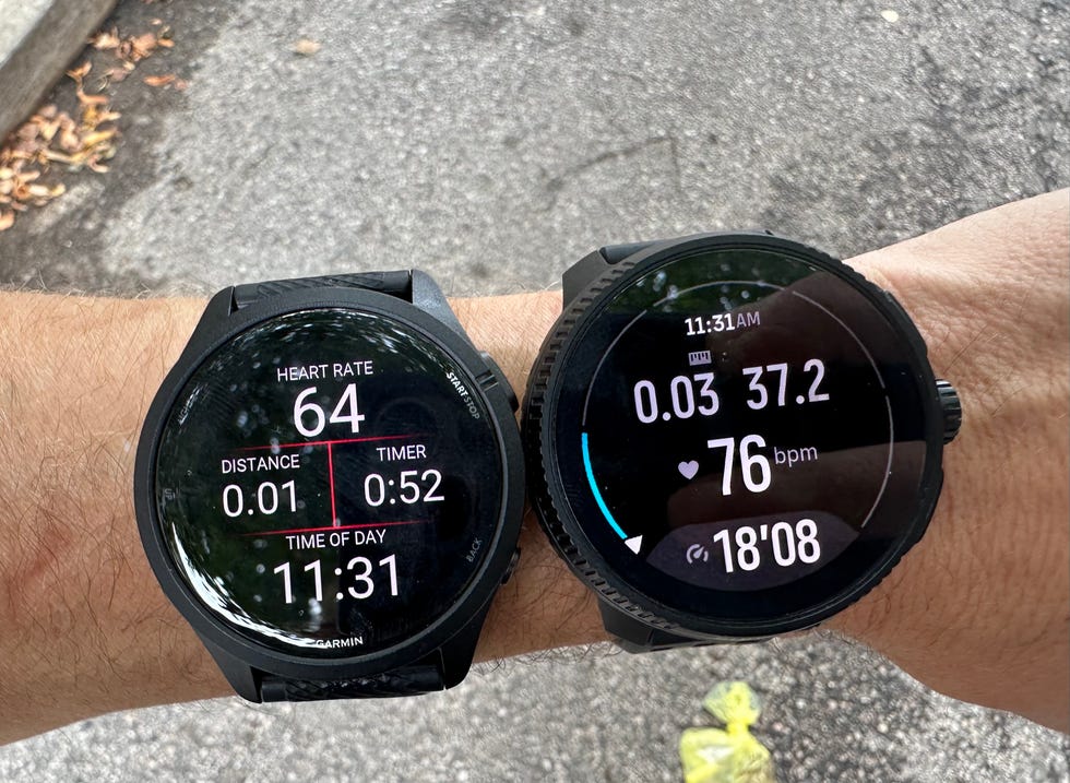 Smartwatch garmin vs suunto online