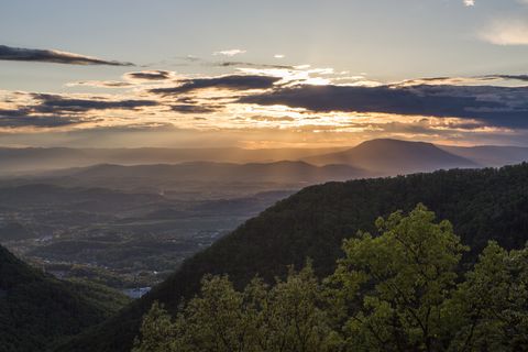 sunset seen from blue ridge parkway in the shenandoah valley in virginia, usa