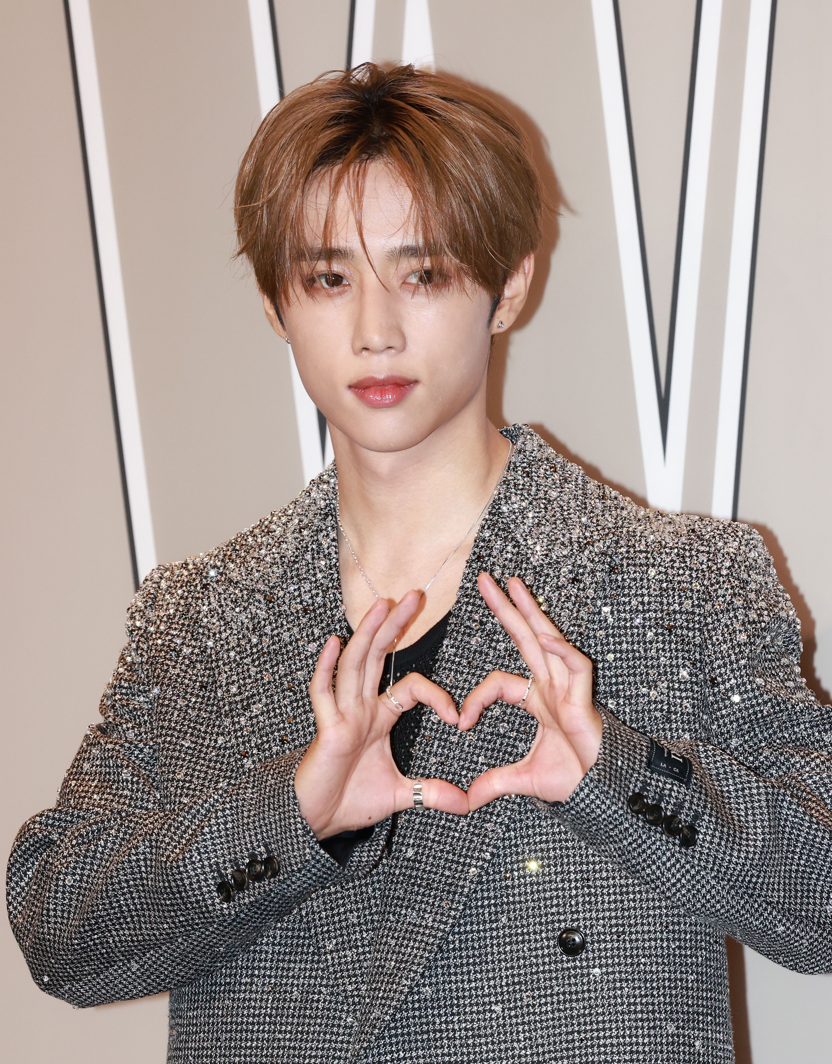 THE BOYZ ドボイズ　sunwoo ソヌ サノクトレカBloomBloom THE BOYZ ドボイズ sunwoo ソヌ サノクトレカBloomBloom（写真