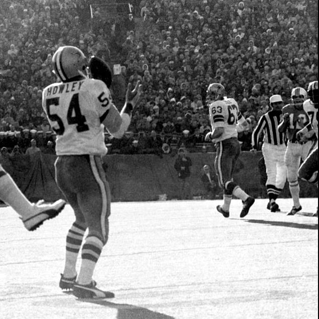new orleans, la   january 16, 1972 linebacker chuck howley 54 of the dallas cowboys intercepts a pass during super bowl vi on january 16, 1972 against the miami dolphins at tulane stadium in new orleans, louisiana  the cowboys beat the dolphins, 24 3 to win the professional football world championship19720116 fr 1972 kidwiler collectiondiamond images