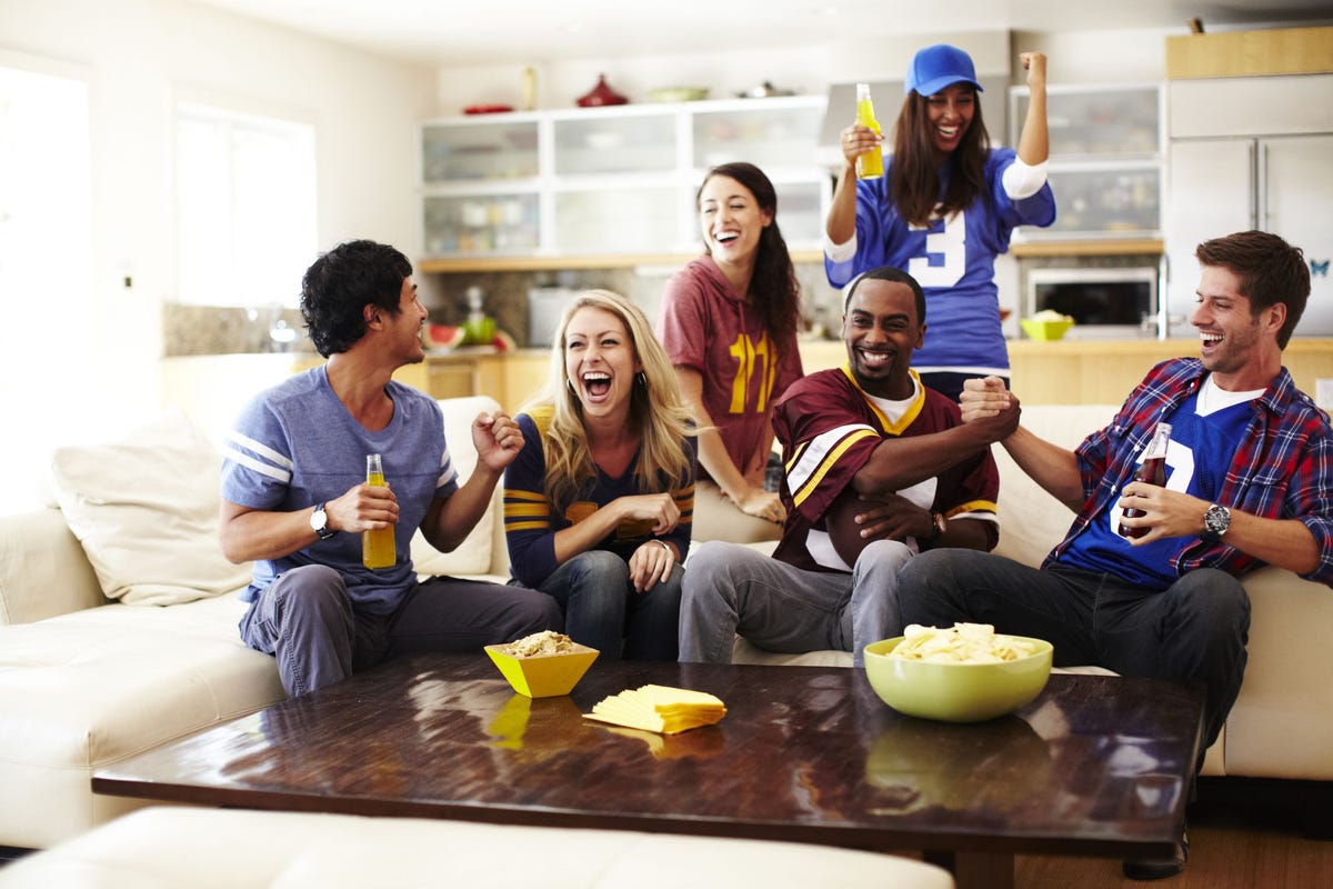 One and play. Watch Football with Chips.