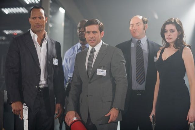'Superagente 86 de película' (2008) Steve Carell, Anne Hathaway y Dwayne Johnson.