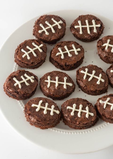 super bowl decorating ideas mini football brownies
