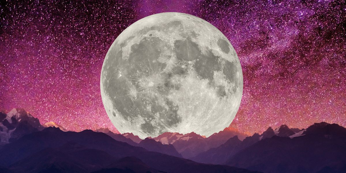 Розовая луна 2024. Луна. Полнолуние. Луна (Планета). Луна в космосе.