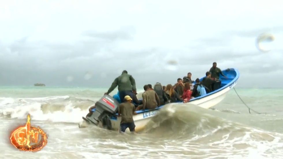 Evacuación de los concursantes de 'Supervivientes 2020'