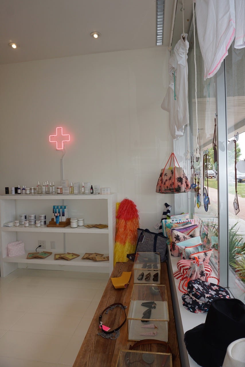 Room, Property, Interior design, Furniture, Design, Ceiling, Building, House, Architecture, Table, 