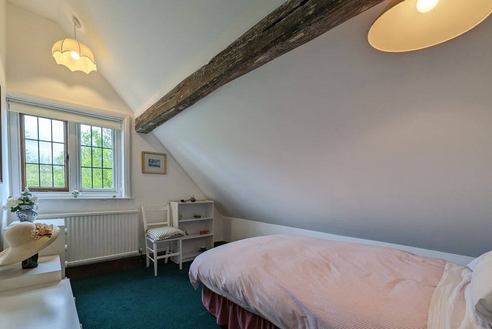 surrey cottage for sale bedroom