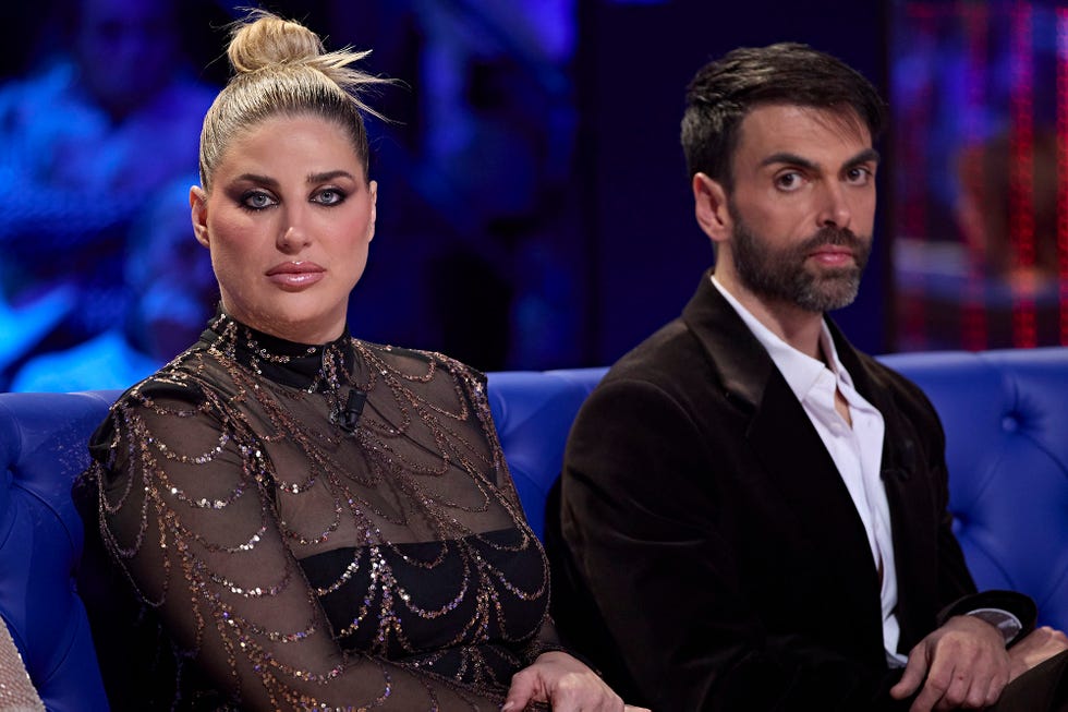 la pareja en el plato de telecinco