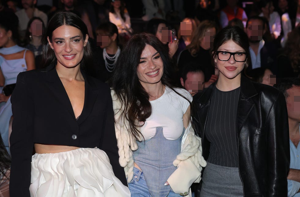 susana molina, madame de rosa y anita matamoros en el desfile de claro couture