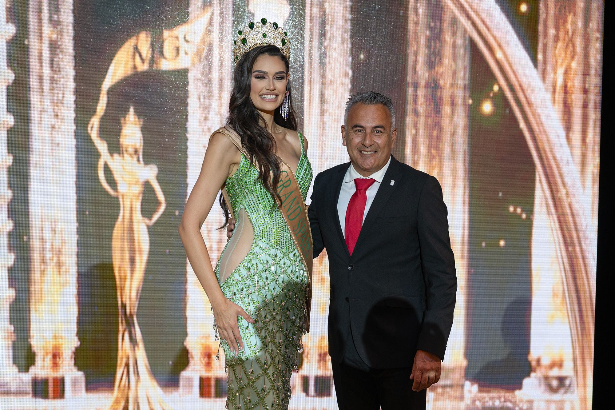 La grancanaria Susana Medina gana Miss Grand Spain 2024 y es la nueva mujer  más guapa de España