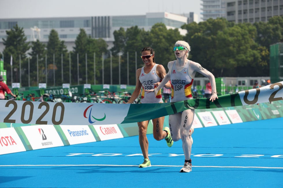 susana rodríguez y sara loehr, oro en paratriatlón, tokio