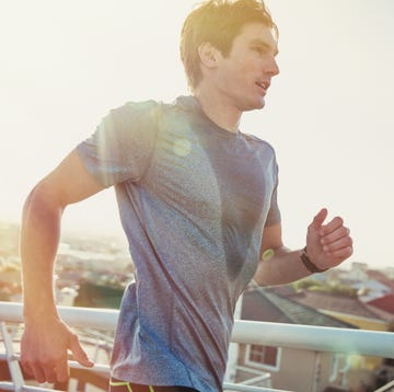Running Through a Heat WAve running through a heat wave requires being cautious