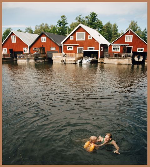 swedish summer homes, red and white cottages