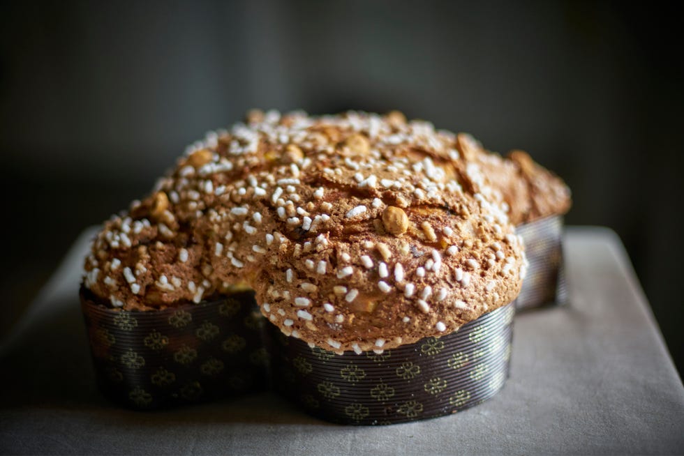 sweet bread colomba pasquale