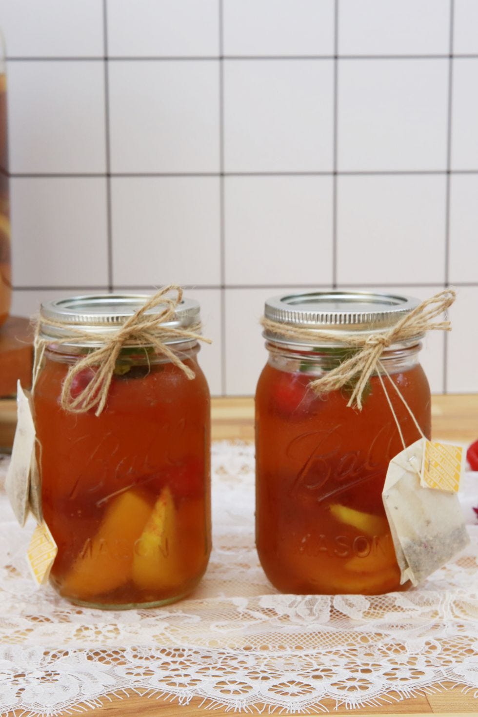 Sweet Tea Sangria - Memorial Day Drinks