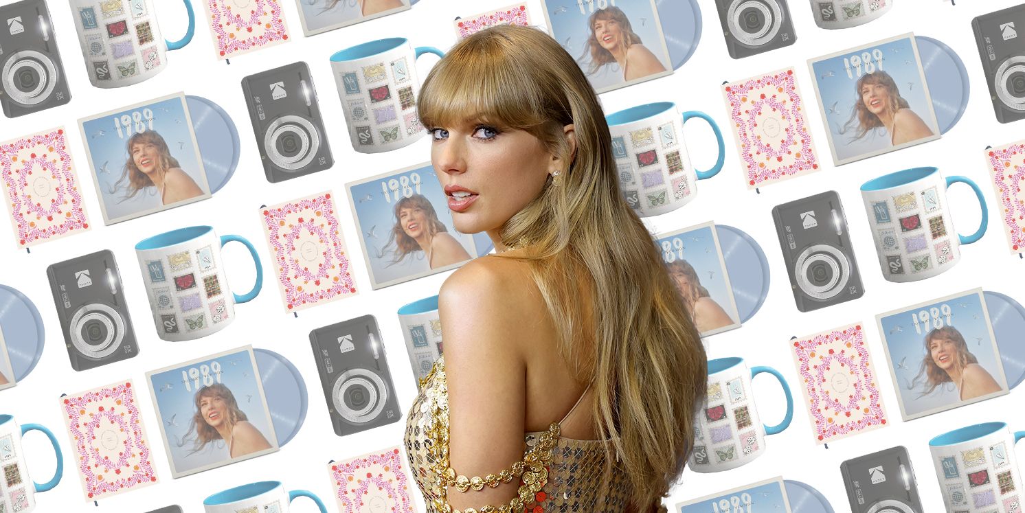 Taylor Swift Have a Merry Little Swiftmas Camp Mug, Swiftie Gift Ideas –  Brownbottle Burlap