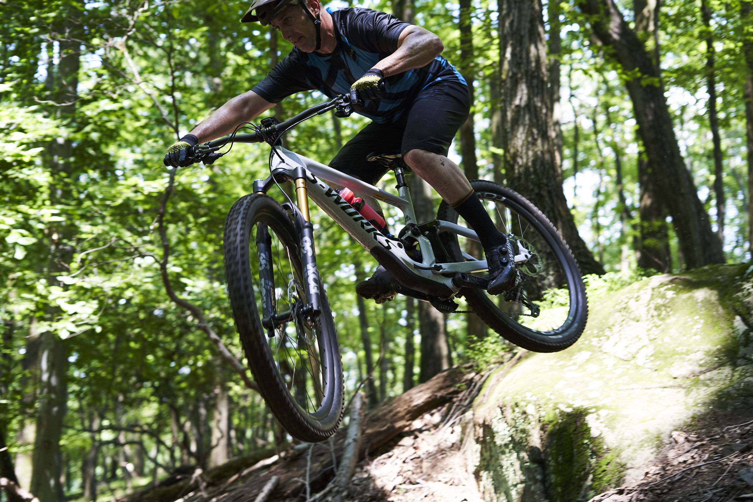 The Specialized Enduro is a four-bar bike, with six bars acting on the shock.