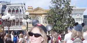 sydney sweeney posing for a photo at disney land