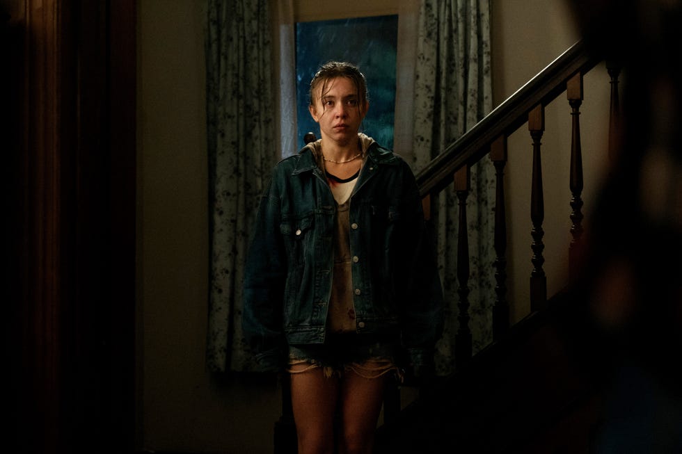 sydney sweeney, echo valley