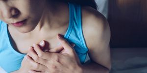 symptomen van een hartinfarct bij vrouwen