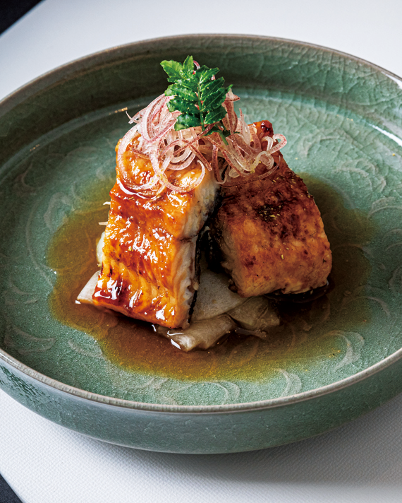 素材の味を引き出す繊細な日本料理。中目黒に「東山無垢」が誕生