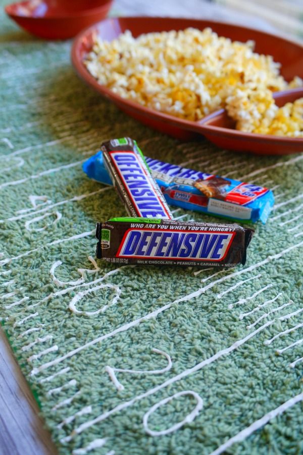 17 DIY Super Bowl Decorating Ideas - Football-Themed Party Decor