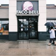 taco bell struggles with ingredients shortage due to supply transport issues