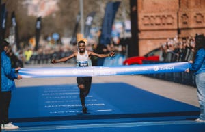 tadesse abraham gana el maraton de barcelona 2024