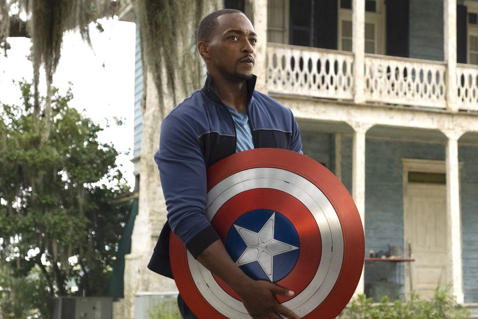 falconsam wilson anthony mackie in marvel studios' the falcon and the winter soldier exclusively on disney photo by chuck zlotnick ©marvel studios 2021 all rights reserved