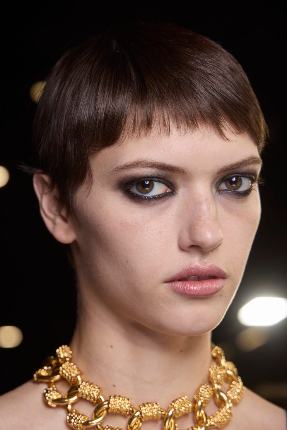 Capelli donna 2025 tagli cortissimi FOTO