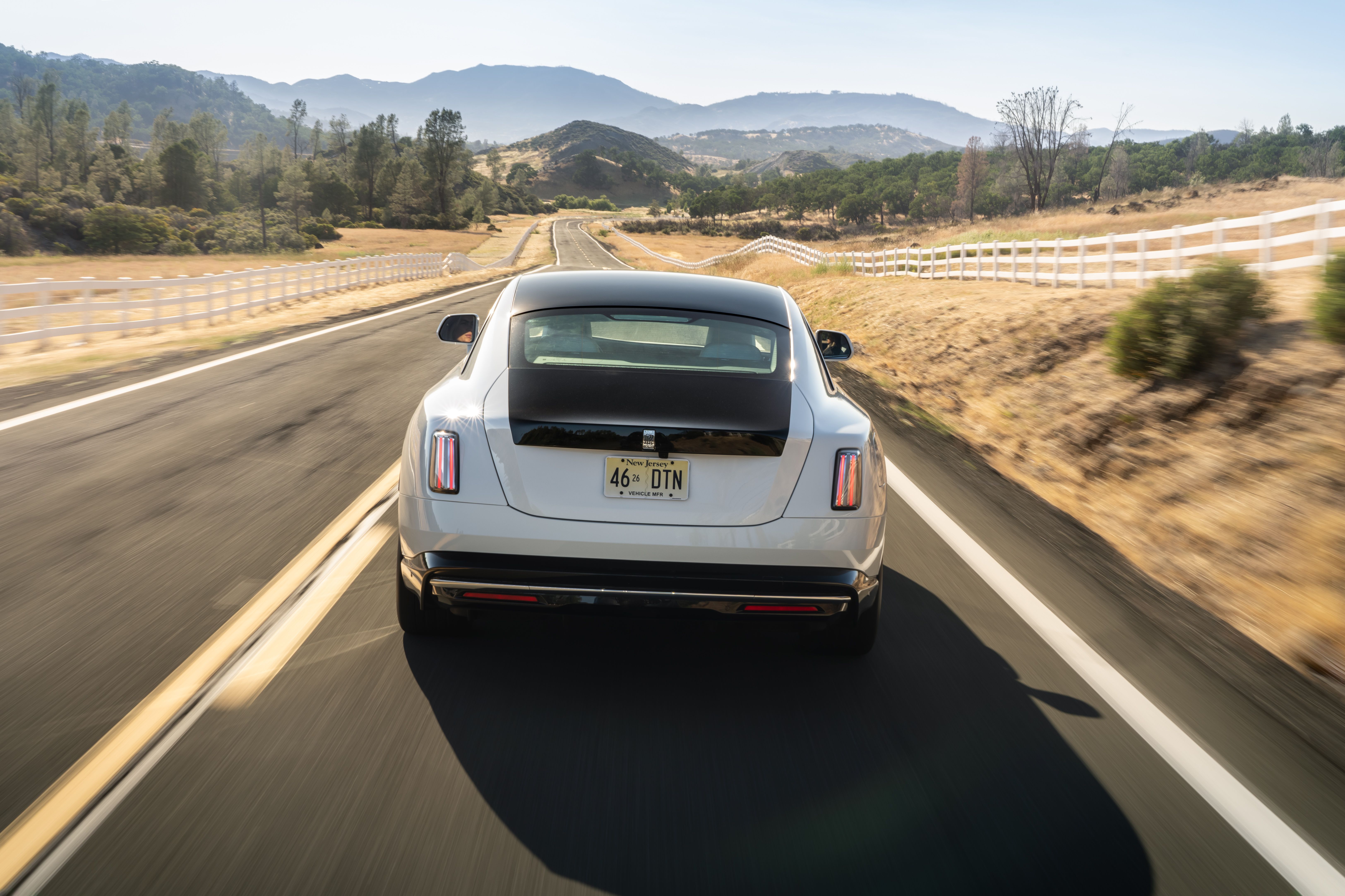 Rolls-Royce's Luxe Interior Makes It Worth the $420,000 Price: Photos