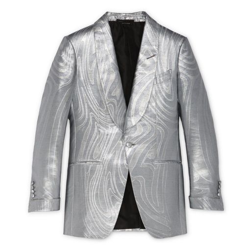 Clothing, Collar, Sleeve, Coat, Dress shirt, Textile, Outerwear, White, Formal wear, Style, 
