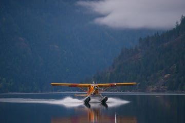 mutiny bay, seaplane, crash, float plane, san juan islands