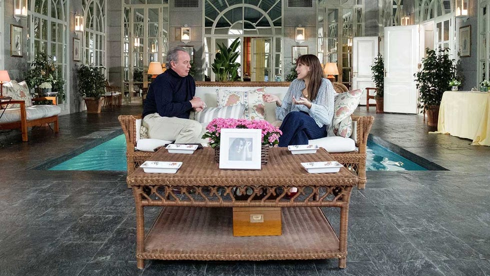 La hija de Isabel Preysler abre las puertas de la casa de su madre.