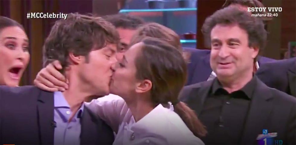 Jordi recibe la visita de su novia en MasterChef Junior
