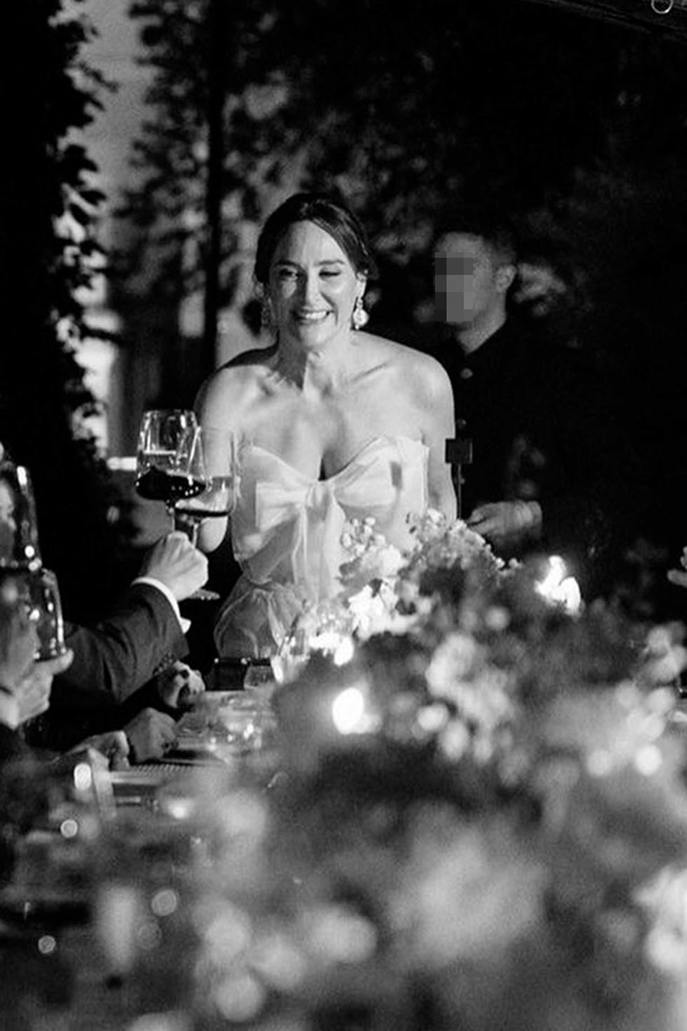 tamara falcó brinda con sus hermanos en su boda