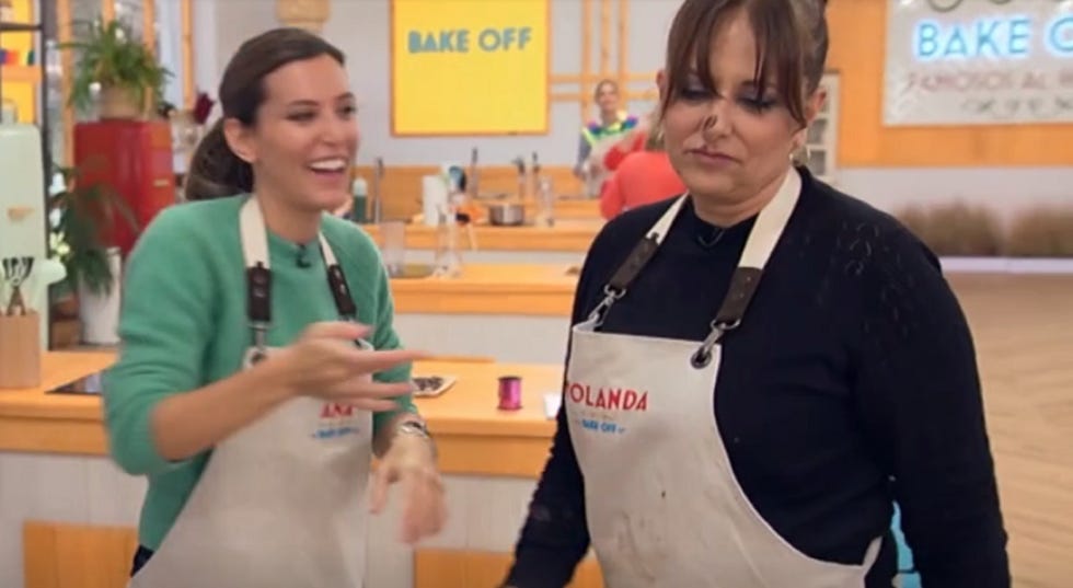 ana boyer y yolanda ramos en bake off