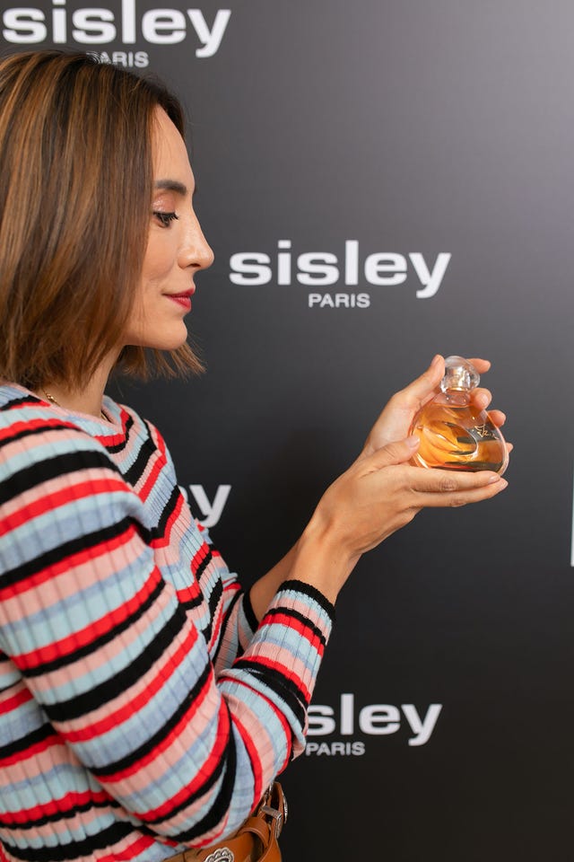 tamara falcó, imagen de sisley, confiesa que no habla con esther doña, la viuda de su padre