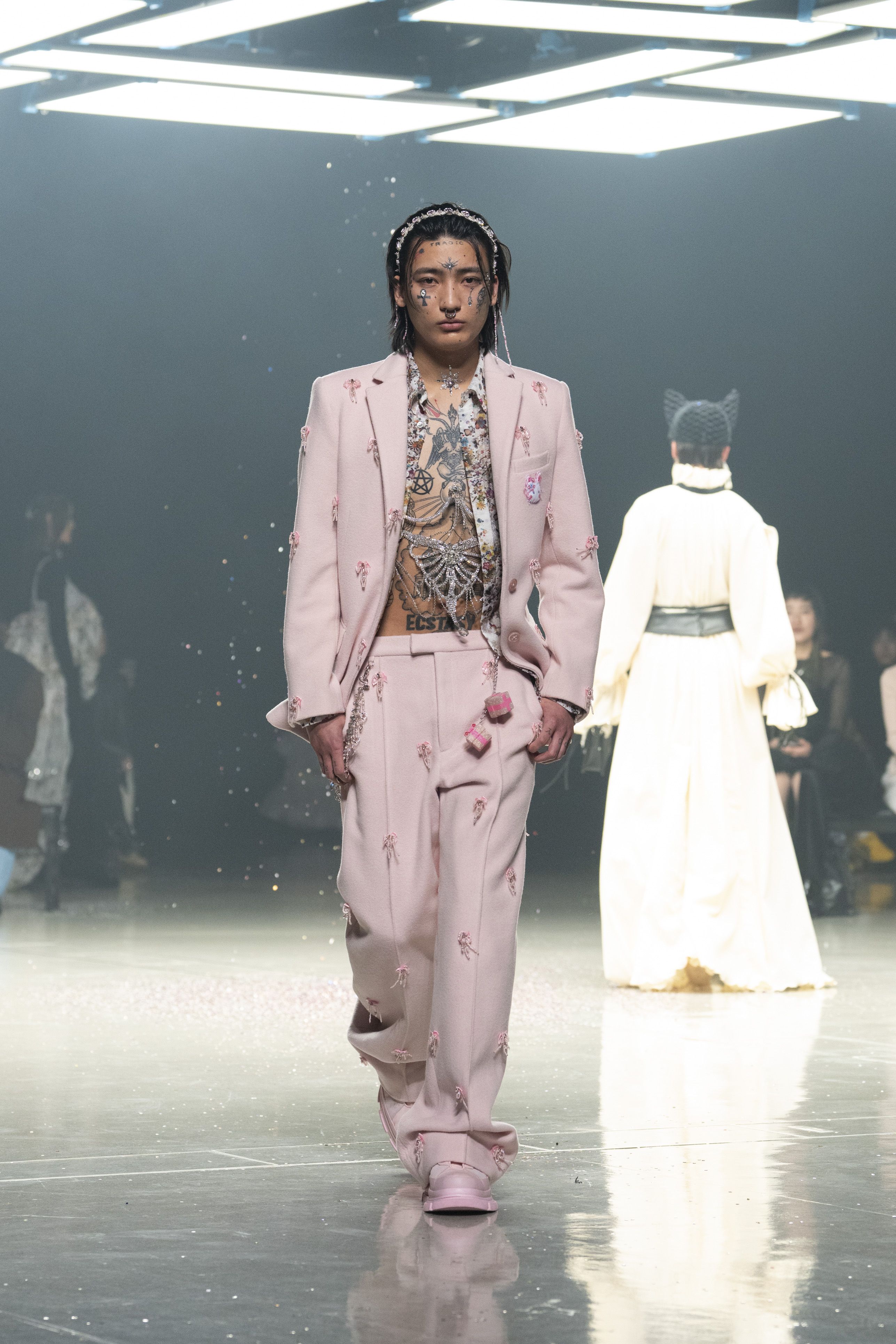 タナカダイスケ（TANAKADAISUKE）2024-25秋冬コレクション