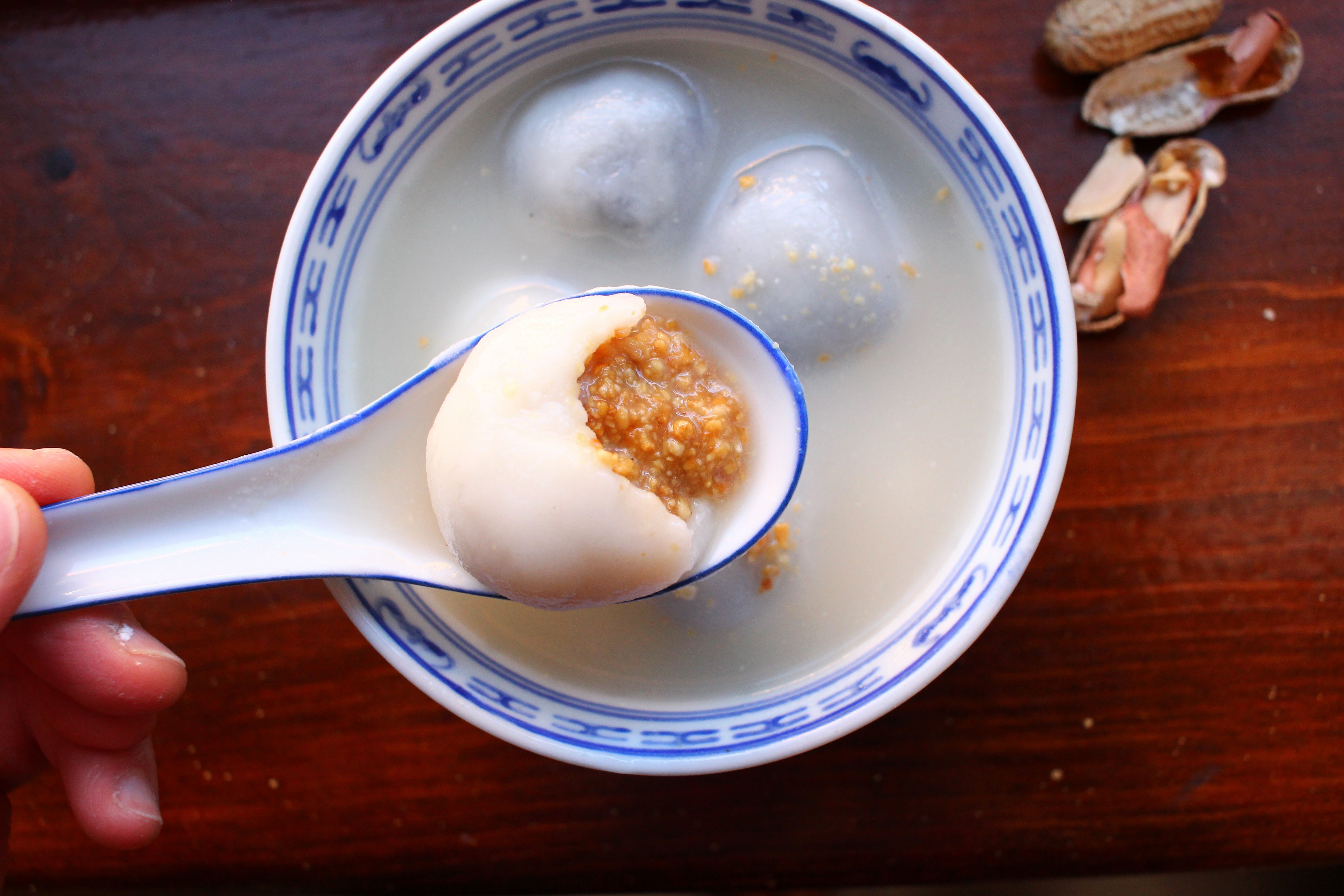 Tang Yuan Recipe - How to Make Tang Yuan (Glutinous Rice Balls)