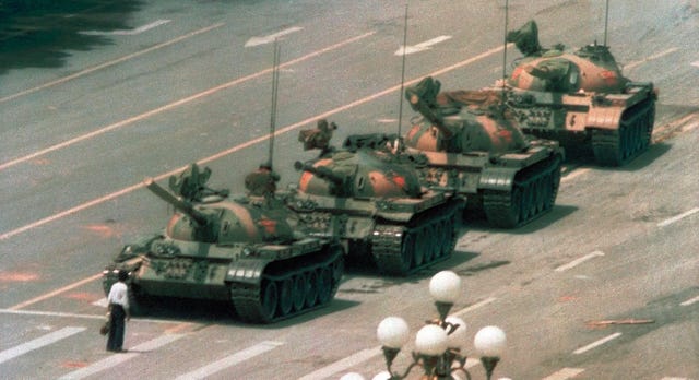 tank-man-tiananmen-historia-foto-1559634979.jpg