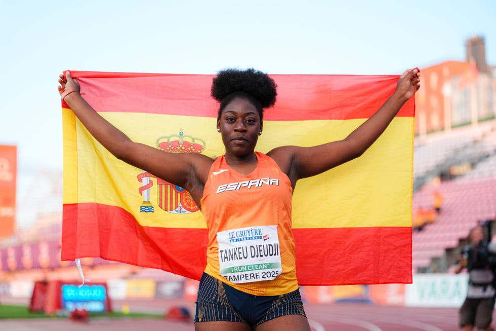 andrea njimi tankeu campeona de europa lanzamiento de disco sub20
